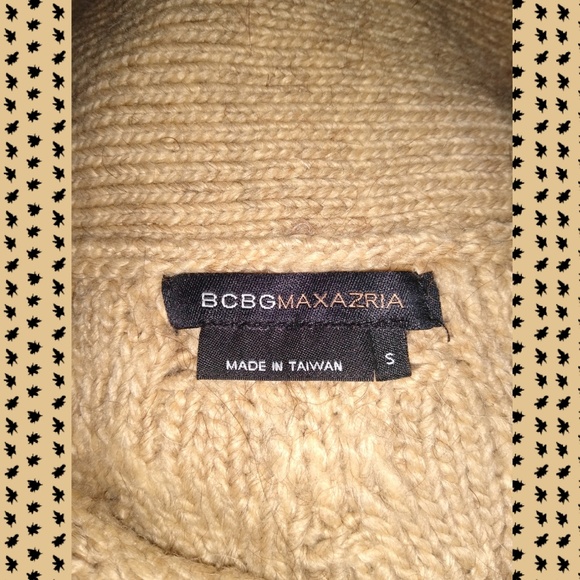 BCBGMaxAzria fitted cardigan sweater - Picture 3 of 3
